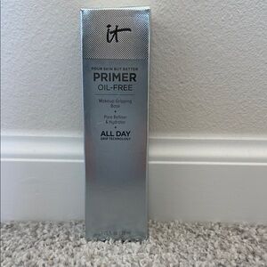 IT Cosmetics Oil-Free Primer - Silver